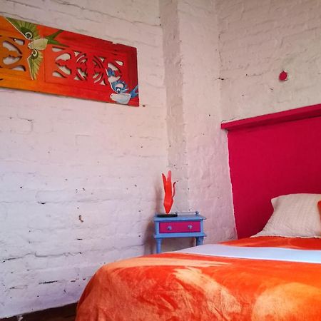 בוגוטה Lima Limon Candelaria Hostel מראה חיצוני תמונה