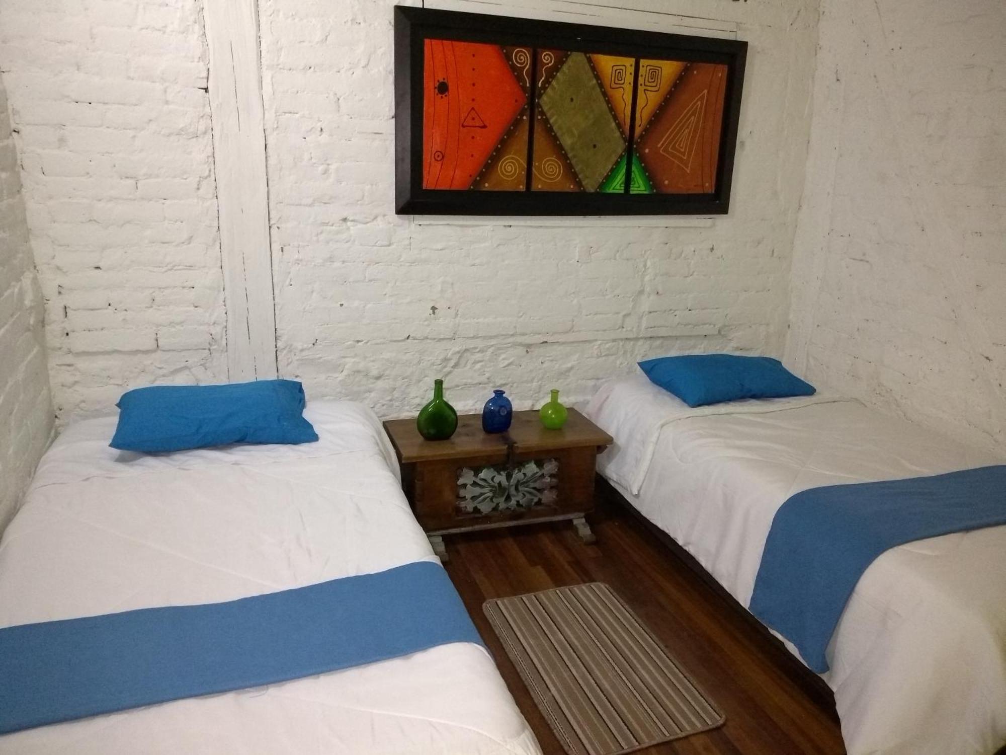 בוגוטה Lima Limon Candelaria Hostel מראה חיצוני תמונה